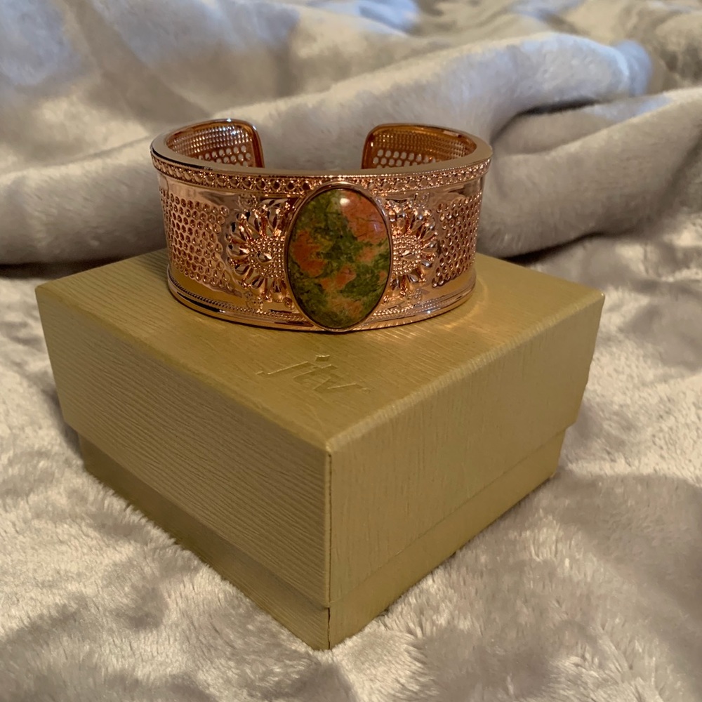 JTV Oval Cabochon Unakite Copper Bracelet